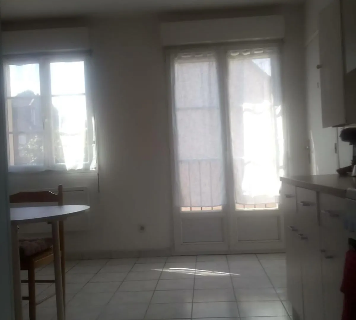 Apartment Servallhost- Duplex Proche Centre Parking Et Fibre Inclus Beauvais